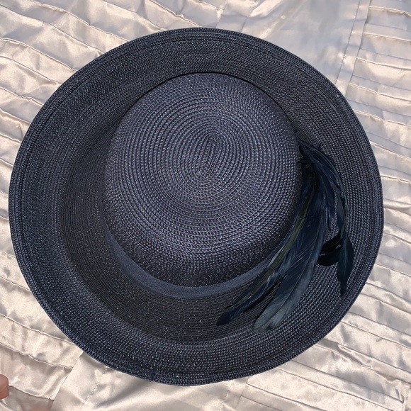 Giovannio navy hat with feathers - Picture 5 of 10